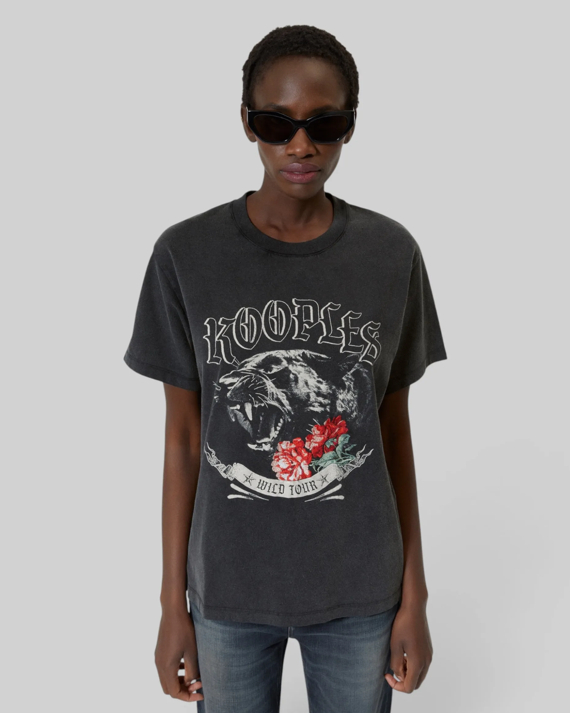 T-shirt avec sérigraphie noir