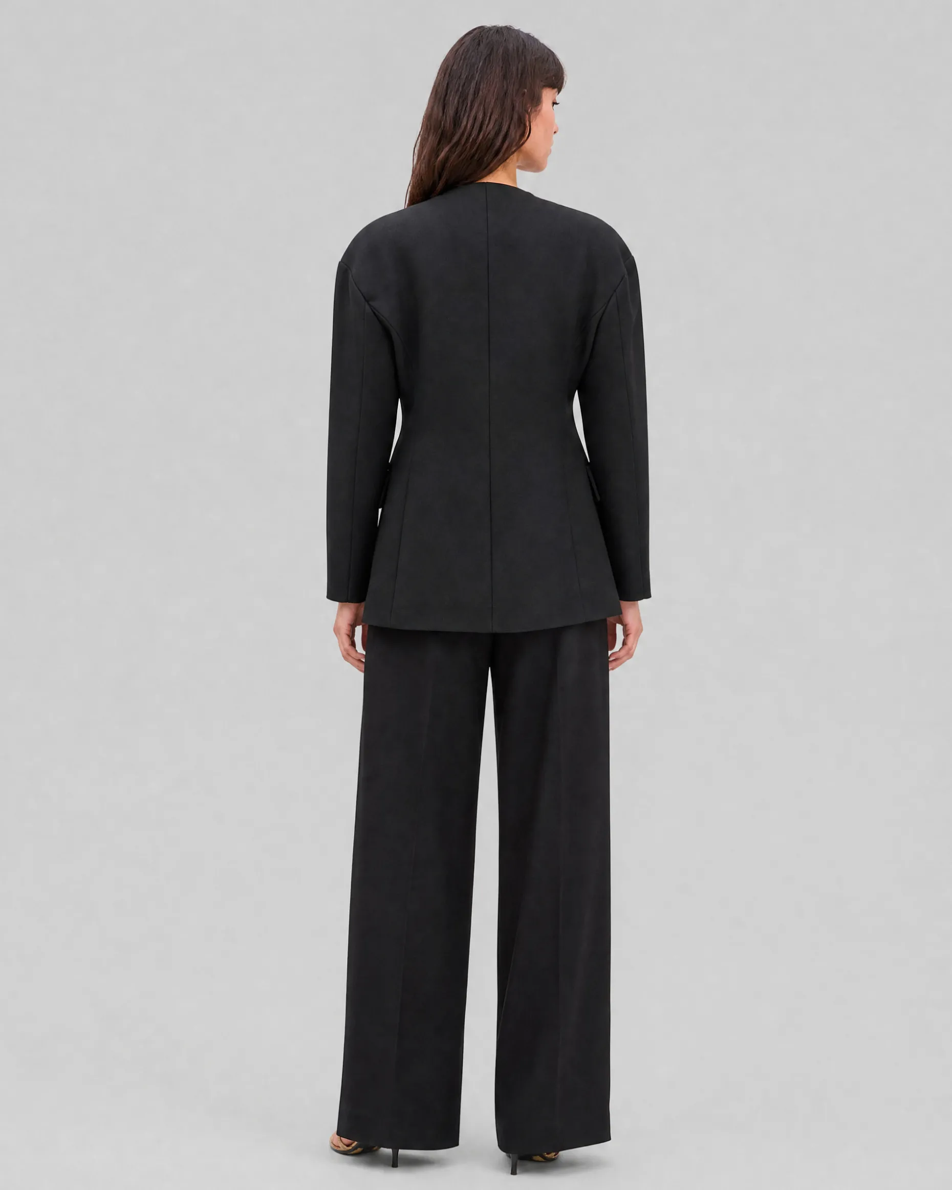 Veste en laine sans col noire