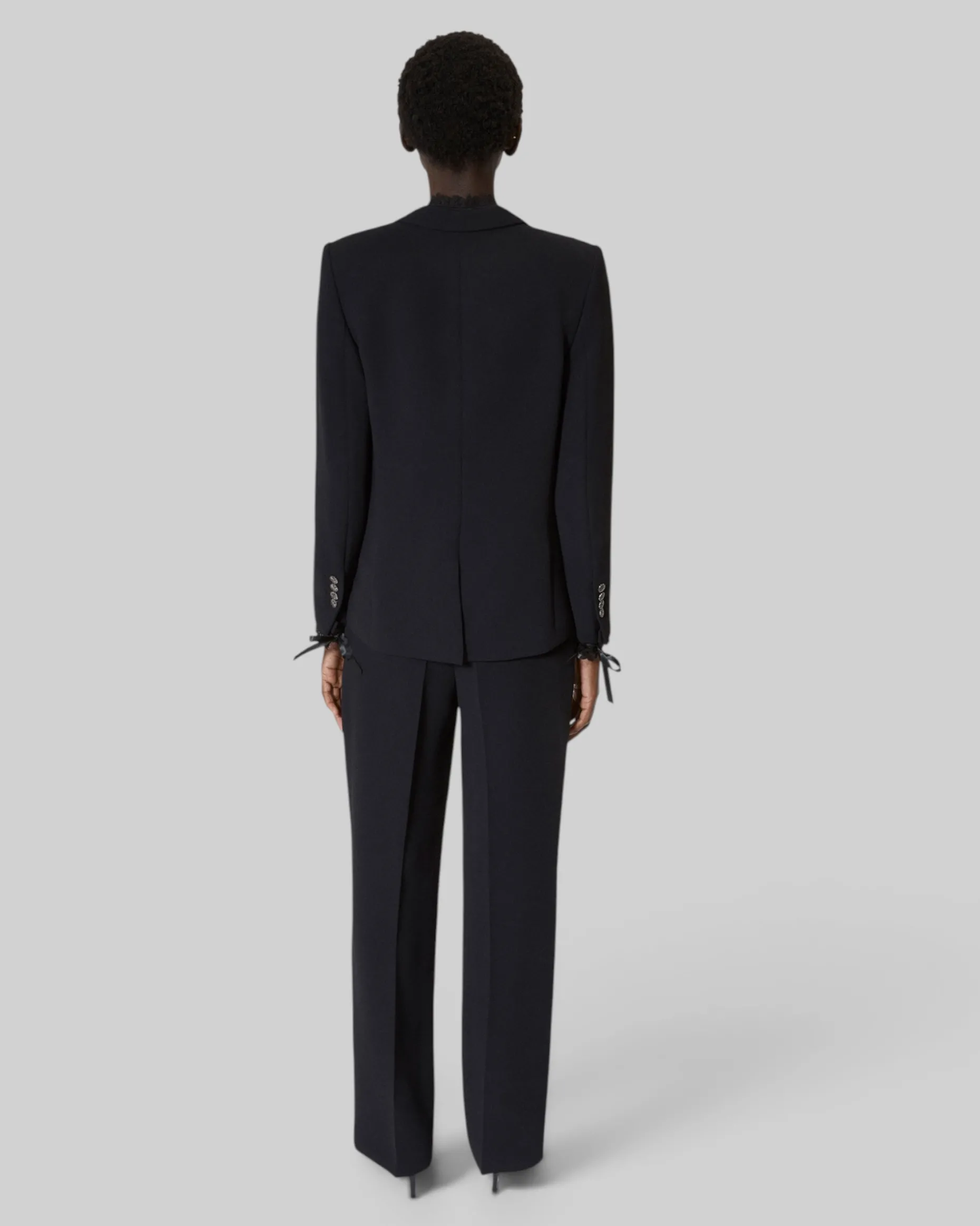 Veste tailleur avec bande dentelle noire